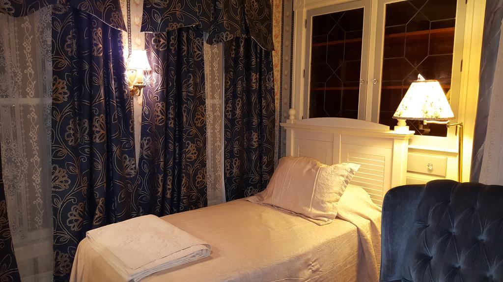 Holidae House Bed & Breakfast Bethel Esterno foto