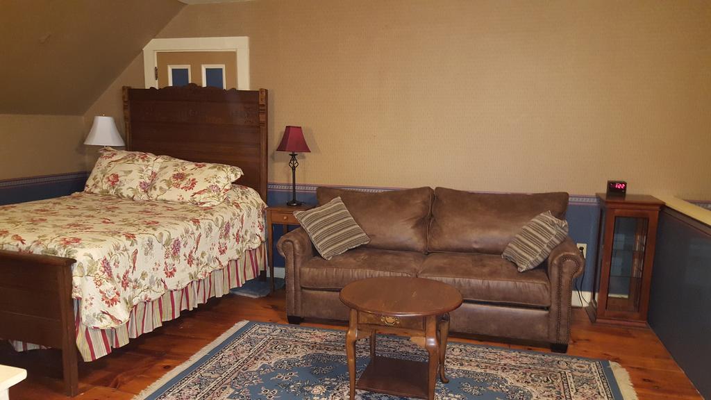 Holidae House Bed & Breakfast Bethel Esterno foto