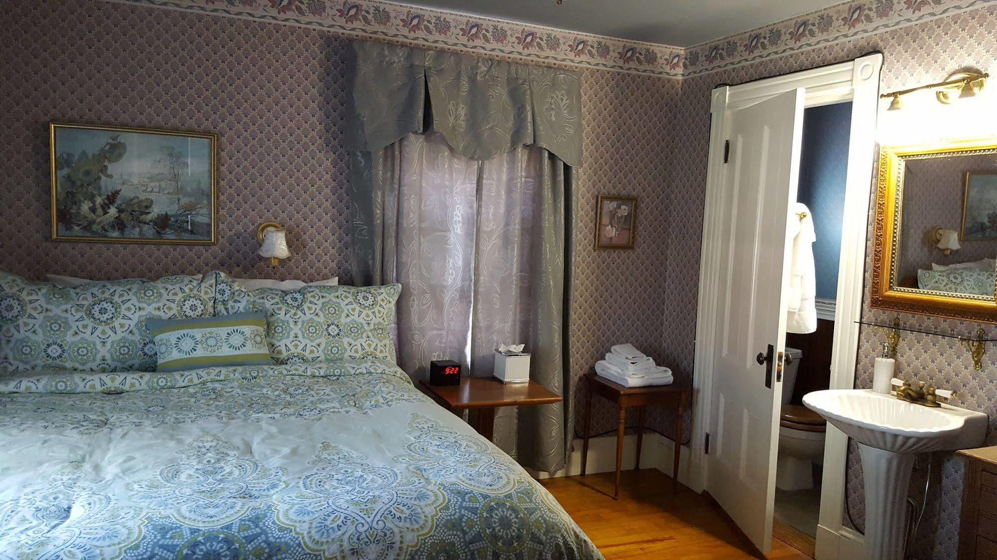 Holidae House Bed & Breakfast Bethel Esterno foto