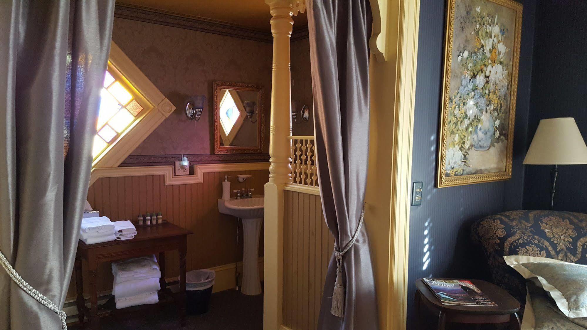 Holidae House Bed & Breakfast Bethel Esterno foto